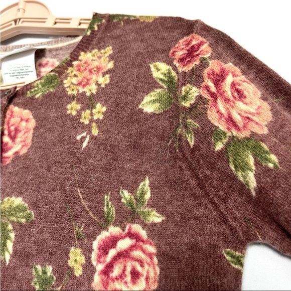 Laura Ashley Cardigan Sz S Angora Wool Rose Print Button Up Vtg Cottagecore EUC - Picture 15 of 15